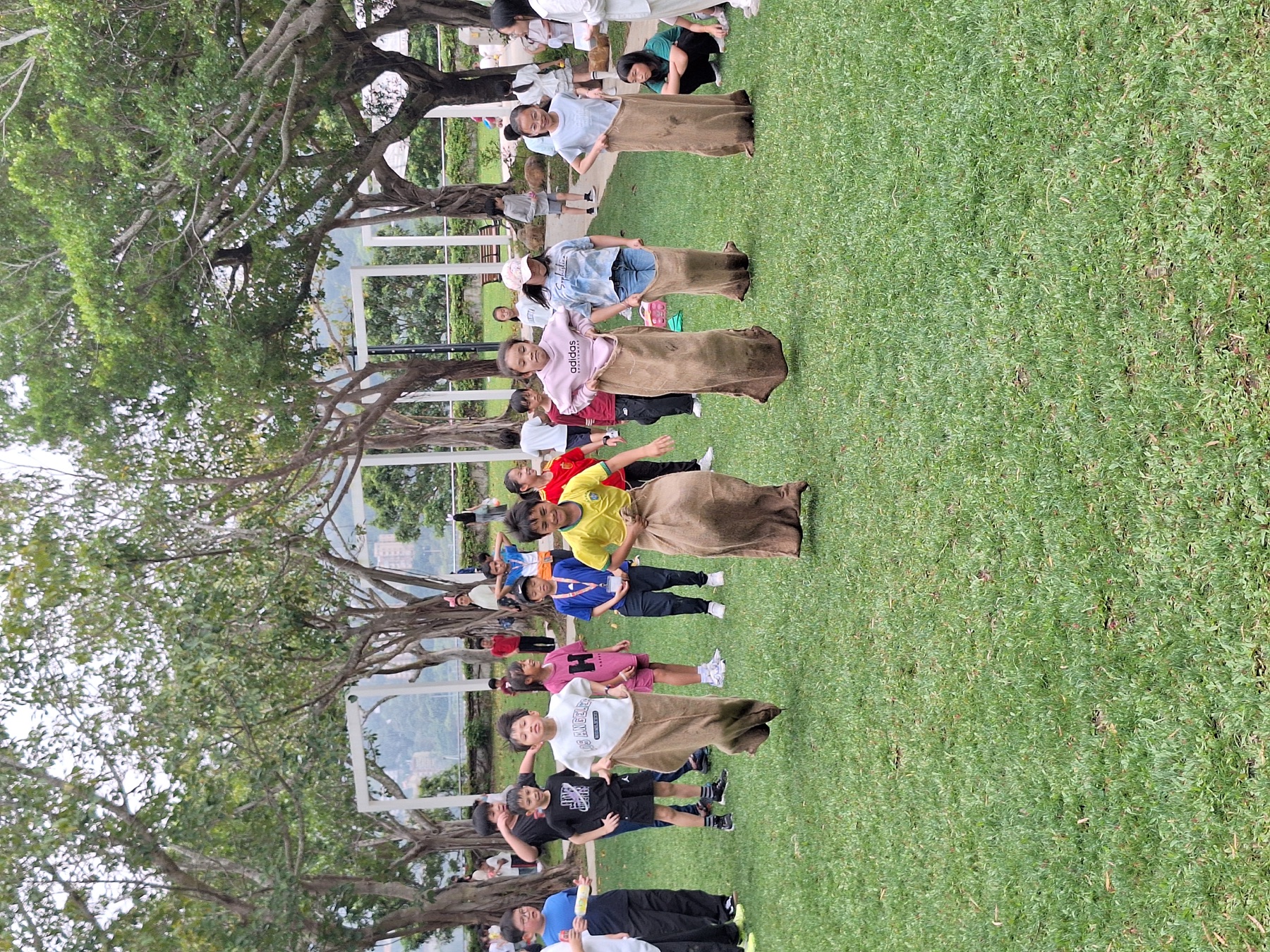 SSHK students taking part in Easter games