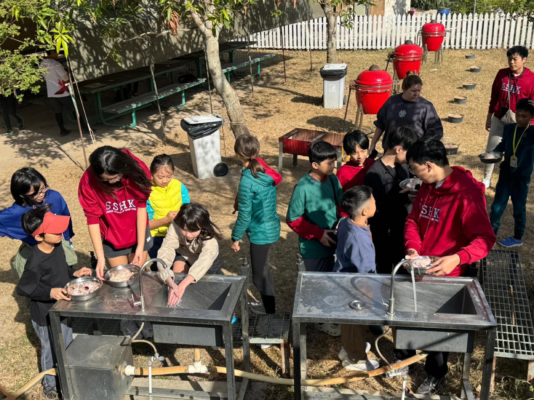 SSHK students working together during Outward Bound Camp