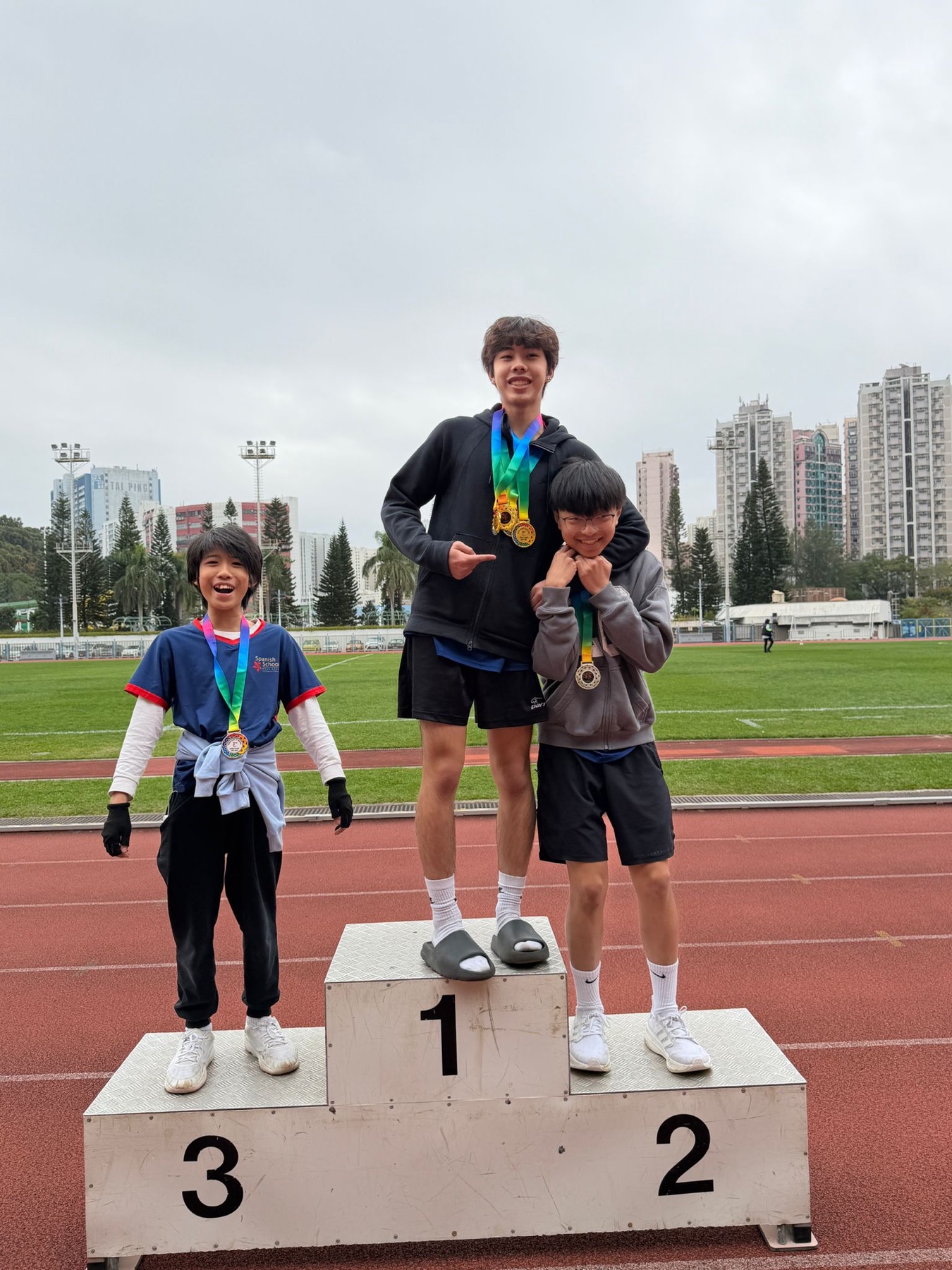 SSHK students celebrating Sports Day achievements